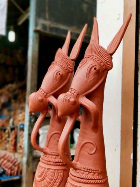 Bengali Culture, Indian Sculpture, Popular Art, West Bengal, A Town, Heritage Collection, Clay Ideas, Aesthetic Collage, Kolkata