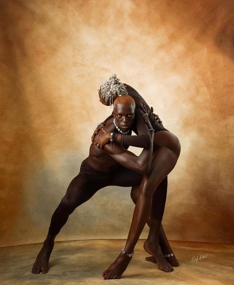 The Essence of Dance & Love '⁠ ⁠ Creative Credits:⁠ Film by @majamartinsofficial⁠ Models: @hermesiyele & @kelly_offiong.⁠ Styled by @qumi_fashion⁠ MUA @kaywilliams_artistrys⁠ Assisted by @byamarachi.nnoli & @bhadmus.odunayo⁠ Photographers - @mydadsboss & @tosin.junaid⁠ Backdrop - @zenbackdrops Creative African Shoot, Movement Poses, Filming Ideas, Africa Tribes, Art Photoshoot, Black Dancers, Afro Dance, Fine Art Portrait Photography, Creative Poses