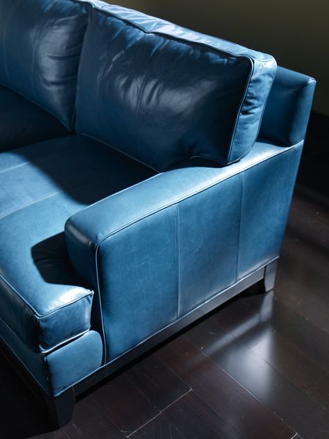 And you thought your handbag was stylish.                                                                                                                                                                                 More Navy Blue Decor Living Room, Blue Leather Couch, Updos Tutorials, Blue Leather Sofa, Blue Couch, Winter Palette, Sofa Blue, Upholstery Ideas, Blue Living Room Decor