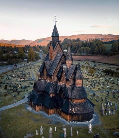 Heddal Stave Church 🇳🇴❤️ Stave Church, Earth Pictures, Living Modern, 12th Century, Foto Instagram, Places Around The World, Cologne Cathedral, Land Scape, Vacation Trips