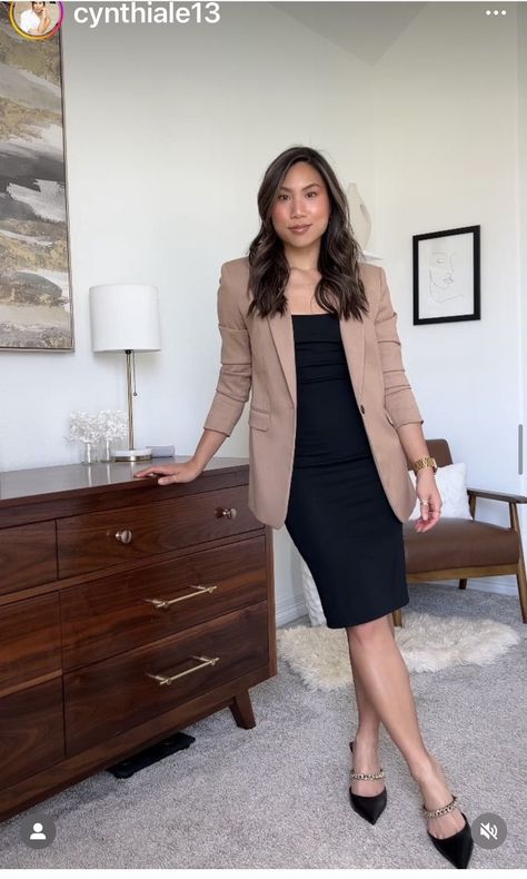 Corporate Attire Women, Womens Business Attire, Business Attire Women, Black Dresses Classy, Corporate Attire, Female Transformation, Professional Outfits Women, Office Outfits Women, Business Casual Outfits For Work