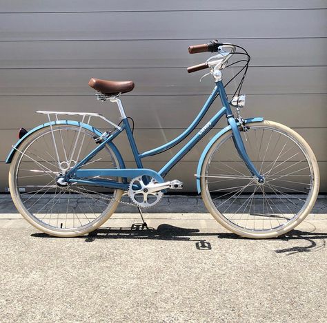 Ride. Pause. Repeat. � Linus Dutch Bike, Bike Route, Pretty Bike, Greyish Blue, Bike Style, City Bike, Vintage Bikes, Motorcycle Bike, Cool Bikes