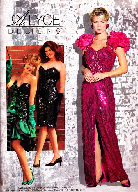 https://flic.kr/p/v29S3e | Loralie 1991 | The gal in the fuschia has has a Krystle Carrington vibe. Krystle Carrington, 80's Prom, Teenage Memories, Fashion 1990s, 80s Clothing, Magical Women, 80s Prom Dress, 80s Prom, 80's Fashion