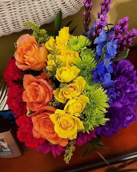 Rainbow Flower Centerpieces, Rainbow Floral Arrangements, Rainbow Centerpiece Ideas, Pride Bouquet, Rainbow Wedding Centerpieces, Rainbow Flower Arrangement, Rainbow Flower Bouquet, Rainbow Wedding Decor, Rainbow Dinner