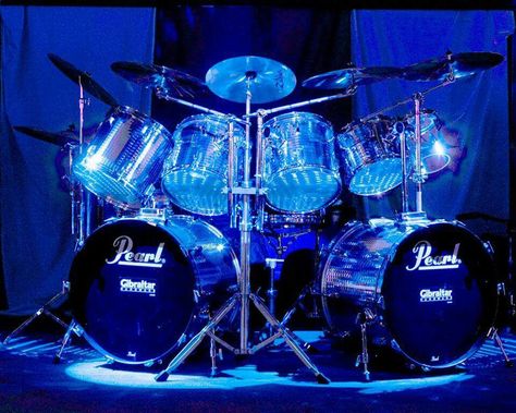 Blue Blue Drums Aesthetic, Drum Set Aesthetic, Drums Background, Blue Cybercore, October Moon, Drums Wallpaper, Rock Star Outfit, Blue Grunge, Pearl Drums