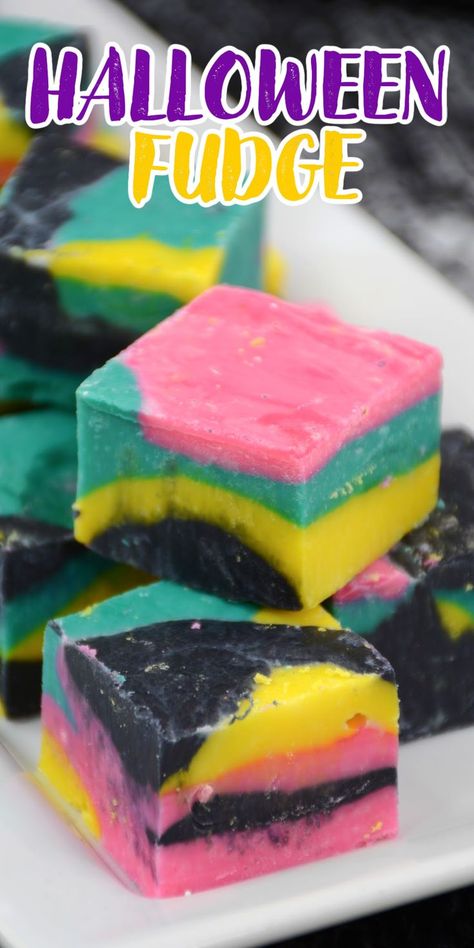 Blackberry Fudge, Pink Deserts, Pink Fudge, Halloween Fudge, Fudge Candy, Best Fudge Recipe, Fun Halloween Desserts, Chocolate Fudge Recipe, Homemade Fudge Recipes