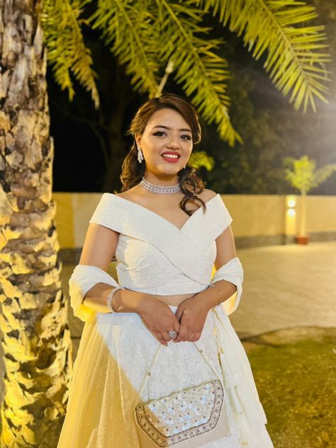 Off shoulder blouse and fabric lehenga, plane shiffon shawl, off white colour Off White Colour, Blouse Designs Catalogue, Lehenga Blouse, Crop Top Dress, Indian Blouse, Designer Lehenga, Stylish Blouse Design, Stylish Blouse, Saree Look