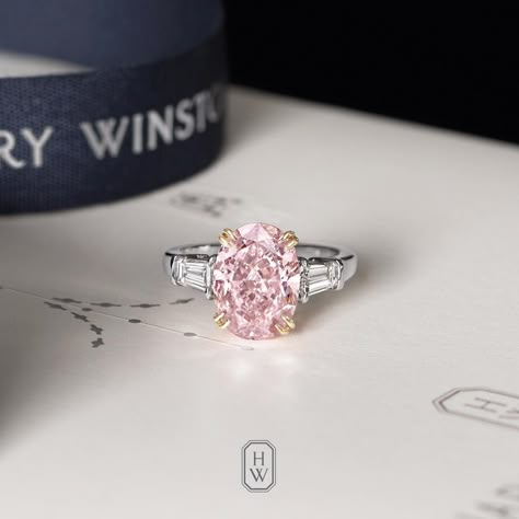 Incredibly precious and rare, a magnificent 5.13-carat pink #diamond Classic Winston #Engagement Ring is any bride’s dream come true. #HarryWinston #BrilliantlyInLove