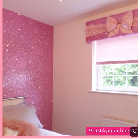 Wallpaper Room Ideas, Glitter Wallpaper Bedroom, Hot Pink Room, Glitter Bedroom, Girls Room Paint, Pink Bedroom Walls, Girls Bedroom Wallpaper, Wallpaper Glitter, Girls Room Wallpaper