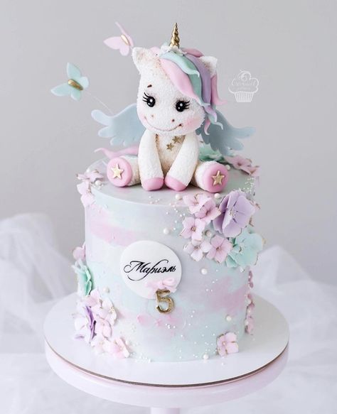 Cute Unicorn Cake, Baby First Birthday Cake, Little Pony Cake, Pony Cake, Unicorn Birthday Cake, Unicorn Cake Topper, Animal Cakes, Baby Birthday Cakes, Cute Birthday Cakes