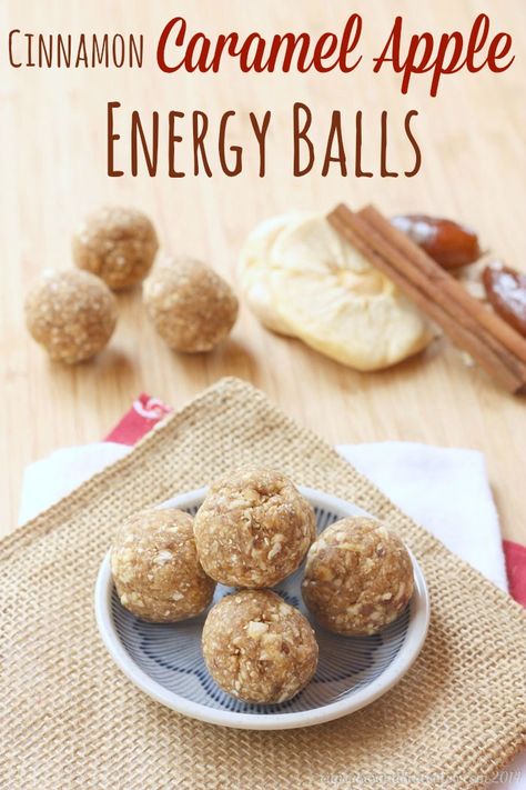 Cinnamon Caramel Apple Energy Balls - a healthy four ingredient lunchbox or after school snack for kids! | cupcakesandkalechips.com Nut Free Snacks, Cinnamon Caramel, Energy Bites Recipes, Snack For Kids, Energy Ball Recipe, After School Snack, School Snack, Free Snacks, Energy Balls