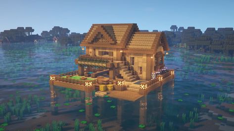 Above Water Houses Minecraft, Minecraft Above Water House, Minecraft On The Water House, Over Water Minecraft House, Houses On Water Minecraft, Minecraft Houses By Water, Minecraft Over Water House, On Water House Minecraft, Water House Minecraft Ideas