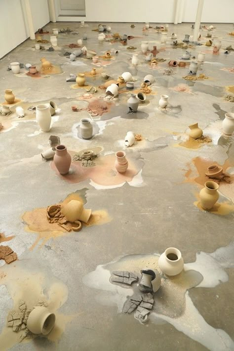 Ceramics-Installation-Karin-Lehmann-EclecticTrends Sculpture Installation, Contemporary Ceramics, Land Art, Art Plastique, Art Abstrait, Exhibition Design, Ceramic Sculpture, The Floor, Performance Art