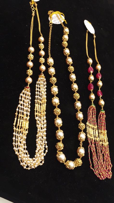 Beeds mala *PREMRAJ SHANTILAL JAIN JEWELLERS* Moti Mala Jewellery, Premraj Shantilal Jain Jewellers, Indian Bridal Jewelry Kundan, Moti Necklace, Dholki Beads, Moti Mala, Pearl Chains, Gold Jhumka Earrings, Gold Pearl Jewelry