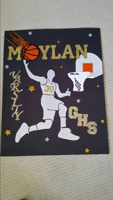 Basketball poster Sports Treats, Night Basketball, Basketball Senior Night, Senior Posters, Senior Night Posters, Basketball Signs, Locker Signs, Posters Diy, Volleyball Posters