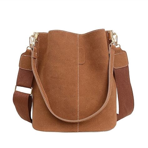 Cheap Crossbody Bags, Bucket Tote Bag, Leather Handbags Women, Leather Shoulder Handbags, Lazy Day Outfits, Handbags Women, نظارات شمسية, Leather Bucket Bag, Leather Bucket