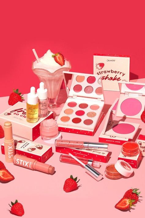 Disney Eye Makeup, Strawberry Makeup, School Christmas Gifts, Packaging Photography, Strawberry Shake, Strawberry Jelly, Makeup News, Makeup Package, Colourpop Cosmetics