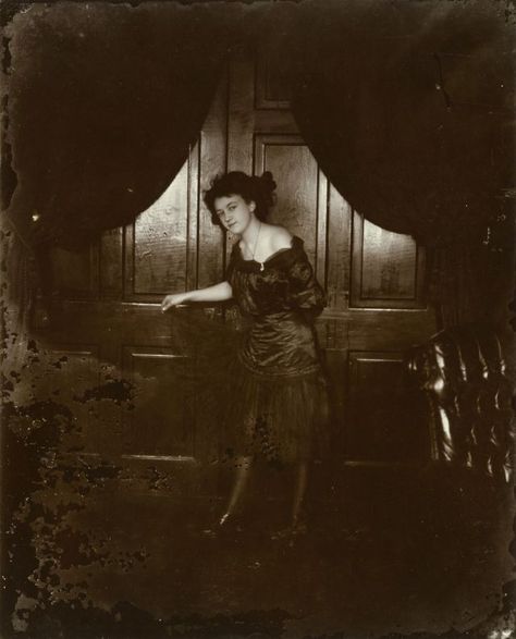 vintage everyday: Haunting Photographs of the Prostitutes of Storyville, New Orleans' Legalized Red Light District, circa 1912 Soiled Doves, Maharani Gayatri Devi, Lee Friedlander, Gayatri Devi, Saloon Girls, Royal Indian, Vintage India, Red Light District, French Photographers