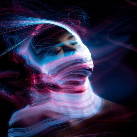 Light Painting Portrait, Light Painting Photography Ideas, Portrait Photography Lighting, Painting Mood, Nikon D7500, Light Painting Photography, Personal Investigation, Hyper Realistic Paintings, Lighting Tips