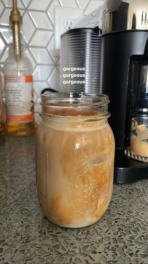 Iced Coffee At Home Aesthetic, Coffee At Home Aesthetic, Coffee In Mason Jar, Ice Latte Recipe, Iced Latte At Home, At Home Iced Coffee, Home Iced Coffee, Mason Jar Coffee, Frosted Coffee