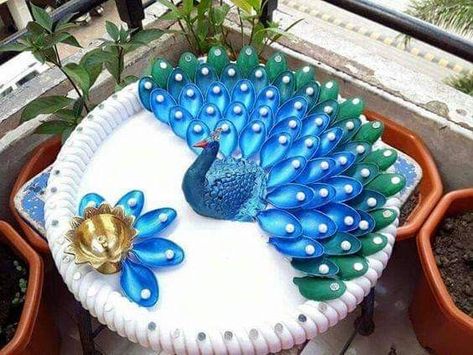 Plastic Spoon Art, Arti Thali Decoration, Pista Shell Crafts, Plastic Spoon Crafts, Peacock Crafts, Thali Decoration, Thali Decoration Ideas, Spoon Crafts, Spoon Art