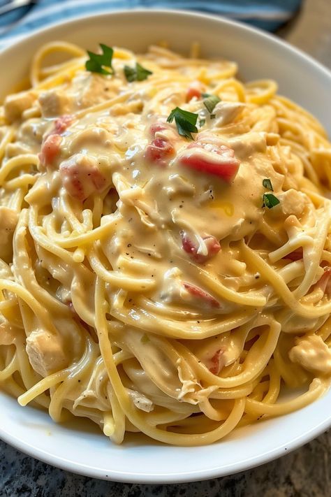 Crockpot Chicken And Spaghetti, Easy Crockpot Chicken Spaghetti, Chicken N Noodles Crockpot, Poor Mans Spaghetti Recipe, Crockpot Pasta Chicken, Spaghetti Crockpot Recipes Slow Cooker, Crockpot Chicken Spaghetti With Rotel, Creamy Chicken Spaghetti Crockpot, Simple Chicken Spaghetti Recipe