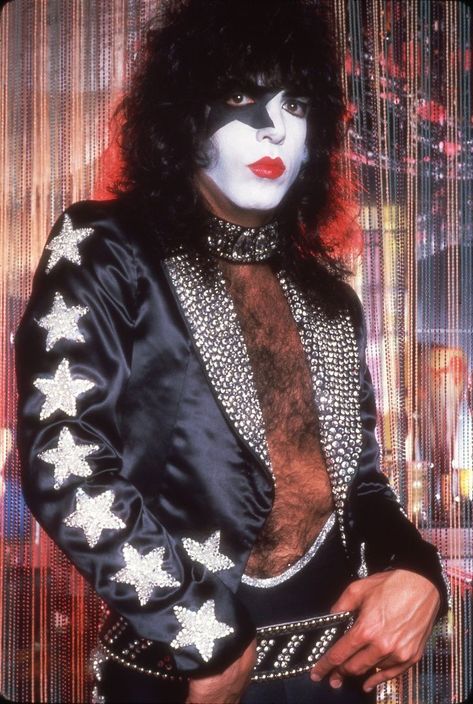 Paul Stanley Costume, Stanley Costume, Banda Kiss, Kiss Costume, Vinnie Vincent, Kiss Images, Eric Carr, Peter Criss, Kiss Army