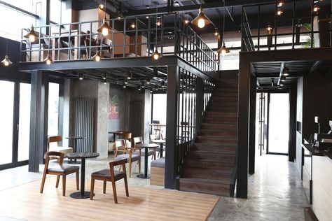 BeanBar Café by Latitude Studio - Sohomod Blog Mezzanine Cafe, Loft Cafe, Bar Restaurant Design, Architecture Restaurant, Cafe Pictures, Mezzanine Floor, Design Café, Track Light, Bar Design Restaurant