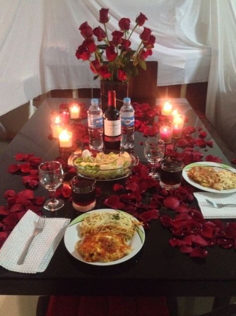 Valentines day dinner romantic table settings , #dinner #table #furniture #modern #romantic dinner table for two romantic Romantic Dinner Tables, Romantic Dinner Setting, Valentines Day Sayings, Romantic Room Surprise, Romantic Dinner Decoration, Romantic Table Decor, Romantic Table Setting, Thanksgiving Nail Designs, Romantic Table