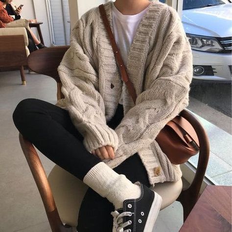 Indie Outfits Vintage, Outfit Ideas Korean, Indie Outfits Aesthetic, Academia Aesthetic, Outfit Winter, Indie Outfits, Aesthetic Outfit, Mode Inspo, 가을 패션