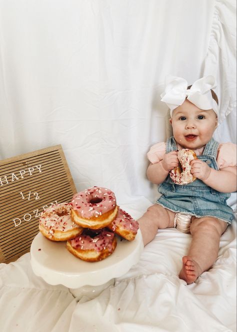 March 6 Month Pictures, Half Way To A Dozen Photoshoot, Half Way To One Donut Photoshoot, Six Month Old Photo Shoot Ideas, May Milestone Picture Ideas, 6 Month Donut Pictures, 6m Photo Shoot, 6 Month Old Half Birthday Ideas, 6 Month Photoshoot Theme