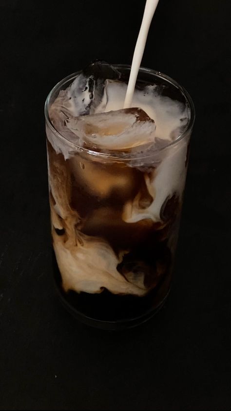 @starbucks cold brew with @indelight spice creamer. Coffee aesthetic. 🤎 pc @madysenlewis Cold Brew Aesthetic, Brew Aesthetic, Starbucks Cold Brew, Brew Coffee Recipe, Coffee With Cream, Cold Brew Coffee Recipe, Coffee Recipe, Coffee Aesthetic, Brew Coffee