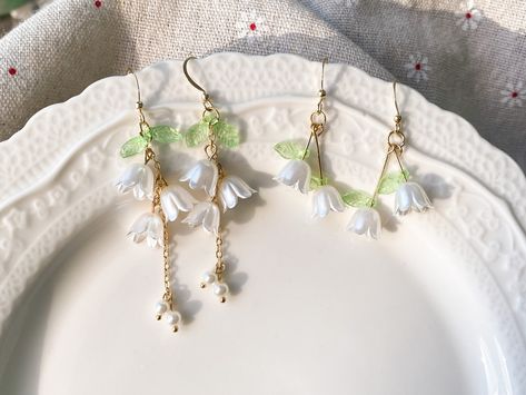 Earrings Fairy, Fairy Earrings, Whimsical Jewelry, Acrylic Jewellery, Earrings Flower, Real Pearls, Flower Clip, Unique Gifts For Her, Earrings Long