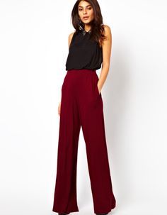 Wine Red Trousers Outfit, Maroon Flare Pants Outfit, Maroon Wide Leg Pants Outfit, Outfit Pantalon Rojo, Asos Trousers, Wide Leg Trousers Outfit, Elizabeth Holmes, Burgundy Trousers, Maroon Pants