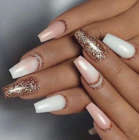 @kendecha✨ Rose Gold Nails, Art Winter, Nagel Inspo, Prom Nails, Nail Polishes, Art Tutorial, Gold Nails, Gorgeous Nails, Cute Acrylic Nails