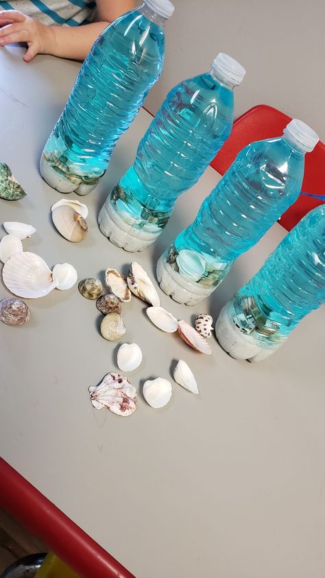 Under The Sea Crafts, Ocean Theme Preschool, Sea Activities, Summer Camp Crafts, Nursery Activities, Crafts Easter, Sensory Bottles, Daycare Activities, Vbs Crafts