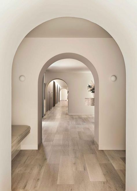 Sofitel Hotel, Casa Cook, Store Concept, Grand Hall, Interior Minimalista, Curved Walls, Wood Flooring, House Inspo, 인테리어 디자인