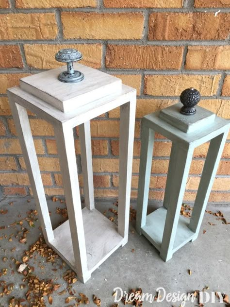 Diy Wood Lanterns, Wood Lanterns, Deco Champetre, Wood Lantern, Wooden Lanterns, Diy Lanterns, Scrap Wood Projects, How To Make Lanterns, Diy Holz