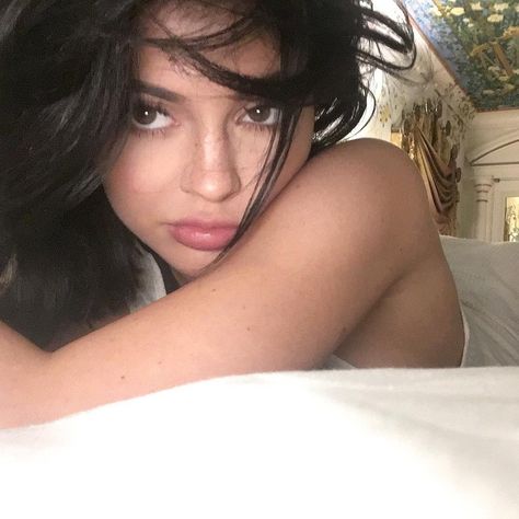 Instagram post by Kylie 🤍 • Dec 5, 2015 at 8:26am UTC Kylie Jenner Snap, Kylie Snap, Kylie Jenner Snapchat, Kylie Jenner Icons, Kylie Jenner Gif, Kylie Jenner Selfies, Looks Kylie Jenner, Kylie Jenner Lips, Jenner Makeup