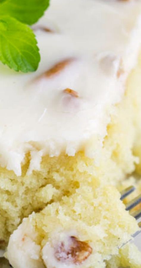 Cake Mix Made With Soda Pop, Pineapple 7up Cake Recipe, 7 Up Cake Recipe, 7up Cake, 7 Up Cake, Texas Sheet Cake Recipe, Soda Cake, Texas Sheet, Cake Boutique