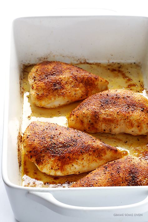 Learn the 5 simple steps for how to make a perfectly juicy, tender and flavorful baked chicken breast. Photo tutorial and recipe included! Perfect Baked Chicken Breast, Perfect Baked Chicken, Gimme Some Oven, Friends Food, Baked Chicken Breast, Ww Recipes, Chicken Breast Recipes, Meat Dishes, Chicken Breasts