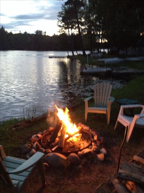 Our cottage on Island Lake Michigan Lev Livet, Lakeside Living, Haus Am See, Lake Living, Lake Cottage, Lake Cabins, Cabin Life, Cabins In The Woods, Lake Life