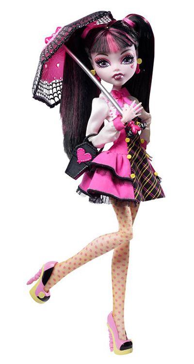 Monster High Insider — Draculaura All Monster High Dolls, Monster High School, Arte Monster High, Moster High, Love Monster, Monster High Art, Monster High Characters, Monster Dolls, Dream Doll