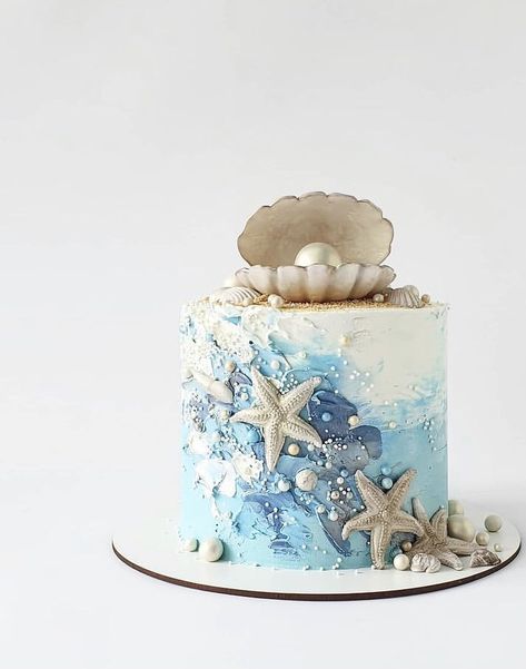 Specialty Cakes Birthday, Ocean Mermaid Cake, Cake Sea Ocean, Ocean Theme Wedding Cake, Sea Theam Cake Design, Ocean Bday Cake, Ocean Cake Design, Water Themed Cake, Ocean Cake Birthday