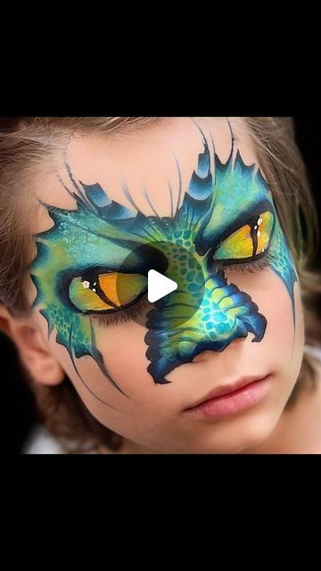 Dragon Face Paint Easy For Kids, Dragon Face Painting Easy, Dragon Painting Tutorial, Face Painting Techniques, Dragon Makeup Kids, Dragon Face Paint Easy, Dragon Makeup Halloween, Fast Face Painting Designs, Face Painting Videos