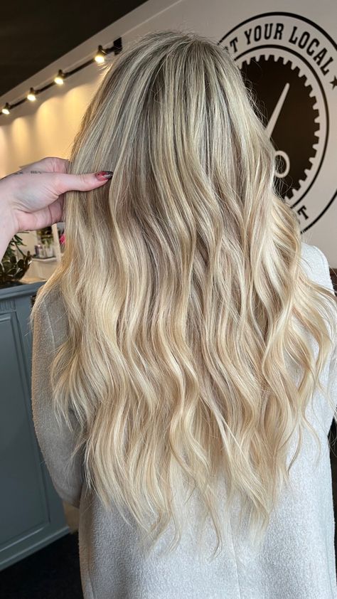 Medium Length Blonde Hair Extensions, 20 Inch Blonde Hair Extensions, 20 Inch Hair Extensions, Medium Length Blonde Hair, Medium Length Blonde, Blonde Hair Extensions, Medium Length, Hair Goals, Hair Extensions