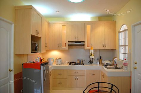 House Renovation, Remodeling Contractor Manila Small Kitchen Design Philippines, Interior Design Small House, Small Kitchen Countertops, Small Kitchen Cabinet Design, Small Country Kitchens, Interior Design Philippines, Design Small House, Kitchen Planning, Kitchen Design Pictures