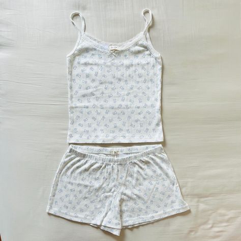 Bnwt Brandy Melville/John Galt White And Baby Blue Teddy Bears Lace Eyelet Bow Tank With White And Baby Blue Teddy Bears Eyelet Emery Pajama Shorts Matching Set Coastal Pajama Set, Cute Matching Sets Comfy, Pajamas Brandy Melville, Brandy Melville Pyjama Set, Cute Floral Pajamas, Cute Outfits Matching, Matching Pajama Sets Aesthetic, Brandy Melville Bottoms, Brandy Melville Pjs Aesthetic