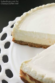 Classic Cheesecake with Sour Cream Topping - Classy Clutter Cheesecake With Sour Cream Topping, Cheesecake With Sour Cream, Original Cheesecake Recipe, Sour Cream Icing, Cake With Sour Cream, Sour Cream Topping, Cream Cheese Cheesecake, Sour Cream Cheesecake, Sour Cream Frosting