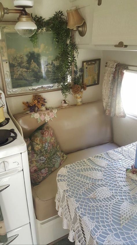 1955 Vintage Camper for Sale | Cecilia the Shasta Retro Camper Remodel Bohemian, Vintage Trailer Aesthetic, Retro Camper Interior, Cottage Rv, Vintage Camper Redo, Vintage Trailers For Sale, Vintage Campers For Sale, A Frame Camper, Vintage Motorhome